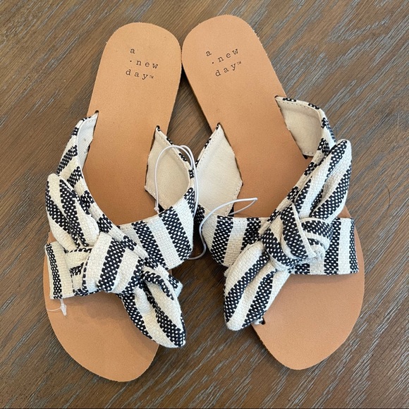 A new day sandals size 6 - Picture 2 of 5